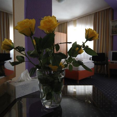 Carlton Hotel Франкфурт-на-Майне Экстерьер фото