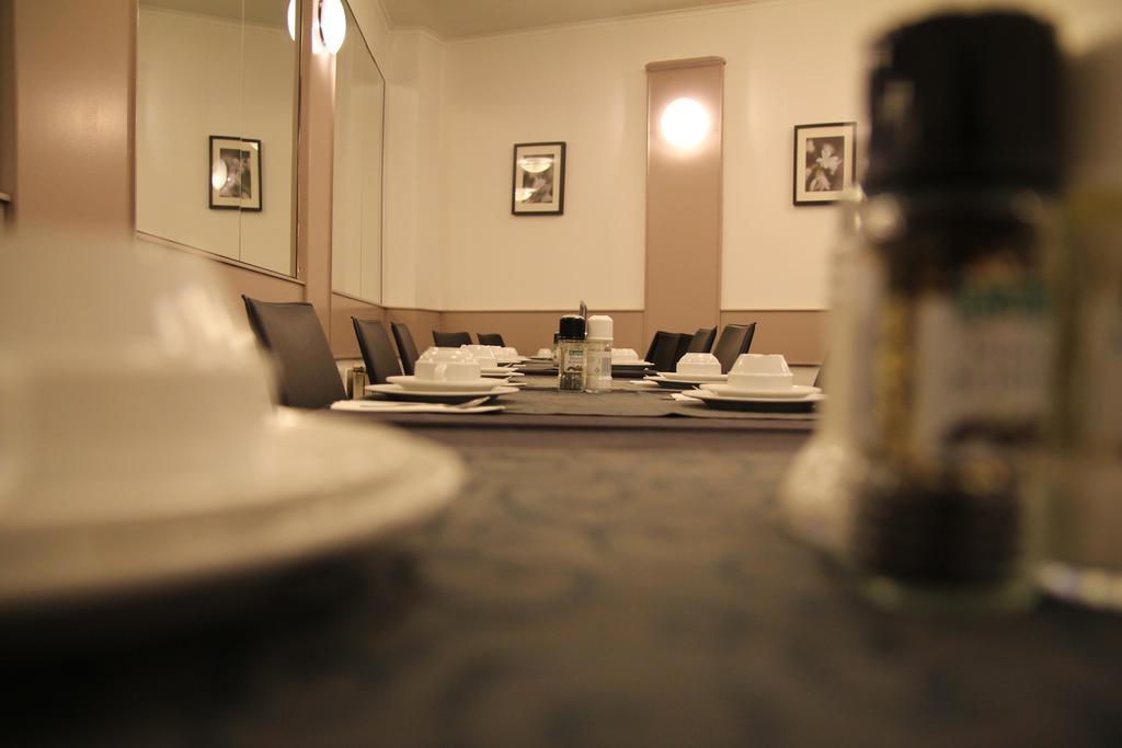 Carlton Hotel Франкфурт-на-Майне Экстерьер фото